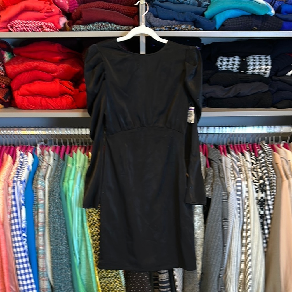 Chelsea28 black long puff sleeve back button cut out closure dress size CS NWT